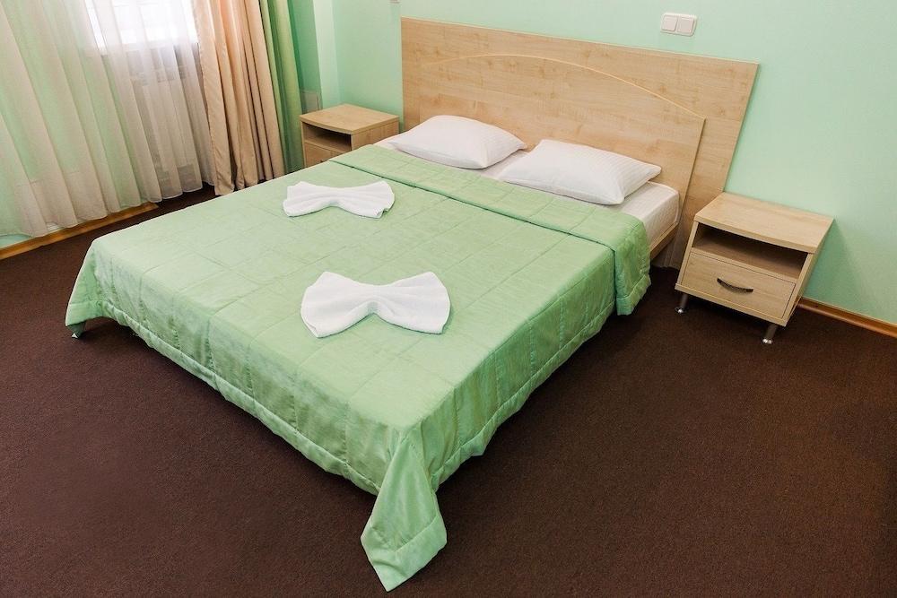 U Fontana Hotel Minszk Kültér fotó