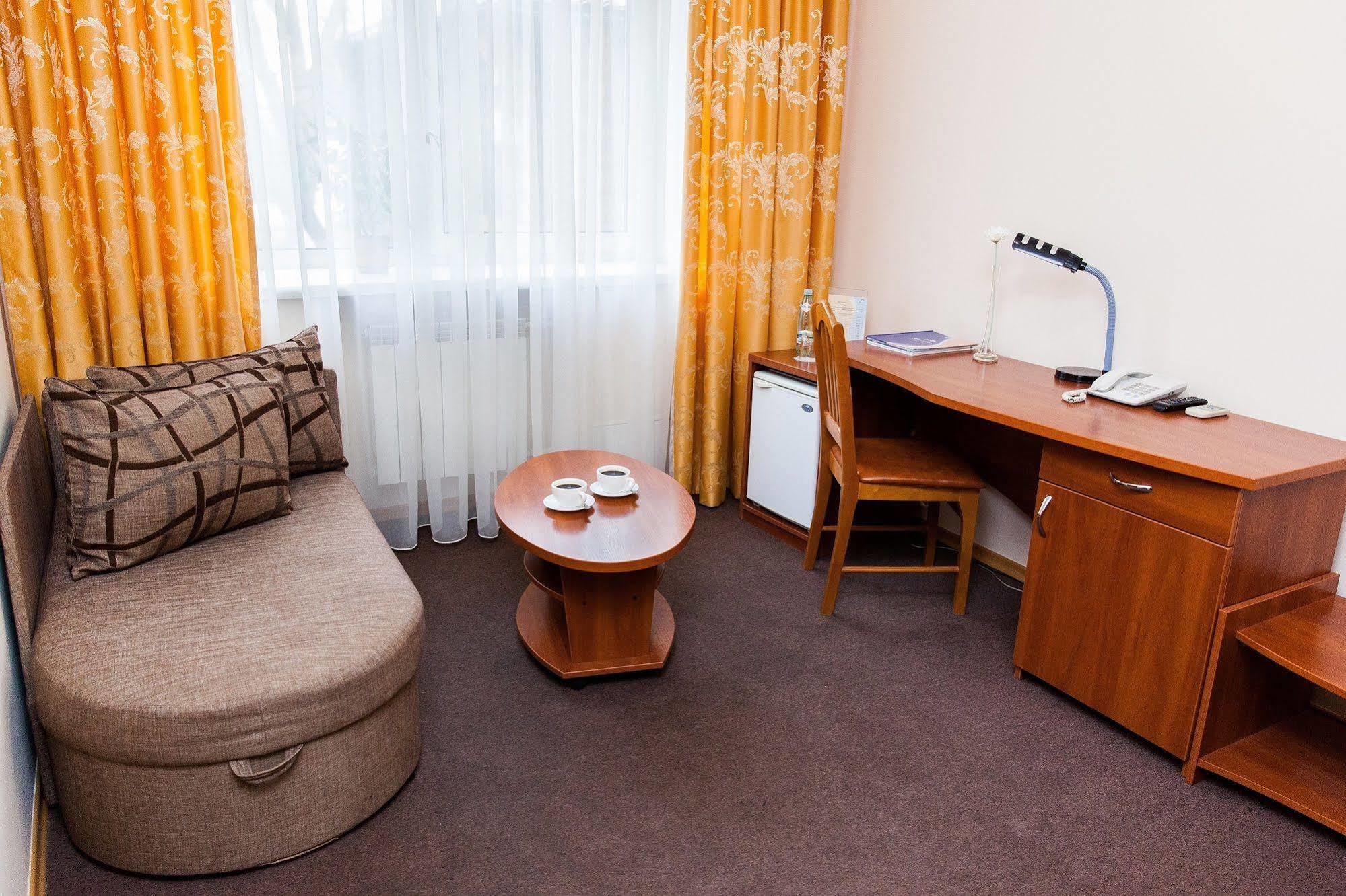 U Fontana Hotel Minszk Kültér fotó
